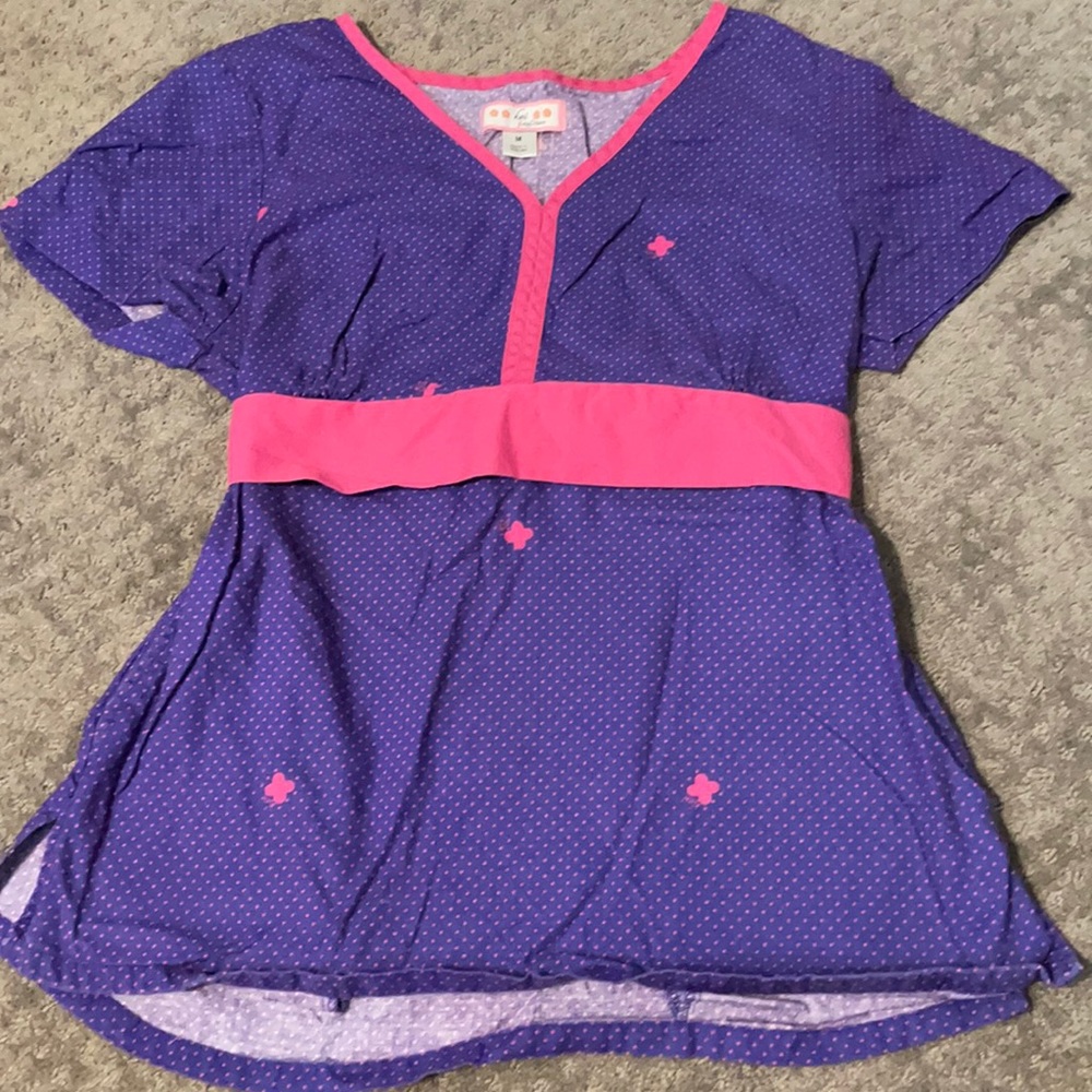 Koi scrub top